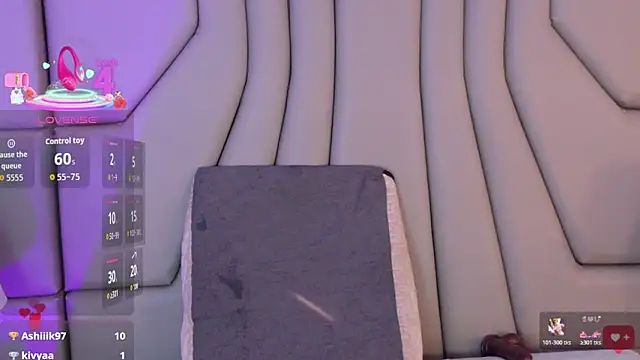 Chat ao vivo de ParanoidTemptaion_