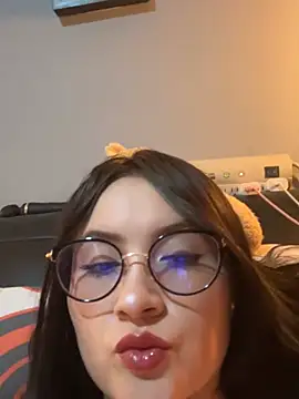 Živá chatovací místnost VALENORTIZ7