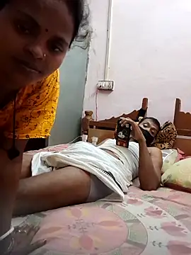 Chat ao vivo de Hot_couple493