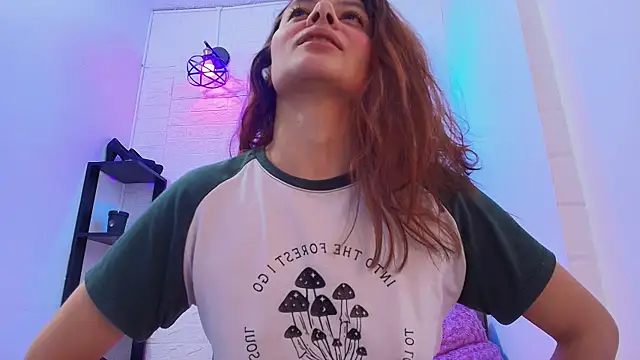 غرفة دردشة nicky_angel1 المباشرة