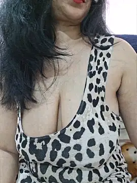 Jassi_Does Adlı Modelin Canlı Sohbet Odası