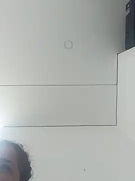 חדר צ'אט בשידור חי של Cielo_carpentier69