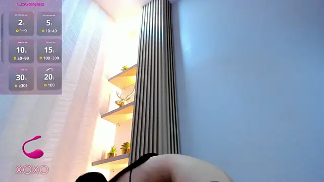 Živá chatovací místnost Naomii_Viper