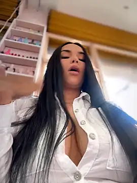 Naatalia Live Chatraum