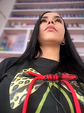 Naatalia 웹캠 쇼