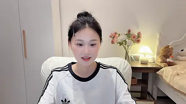 Hu-uzzzZ Ruang Obrolan Langsung