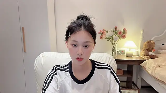 Hu-uzzzZ's Live Chat Room