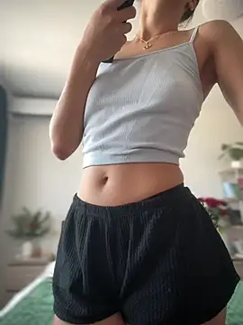tina1your1 Live Chatraum