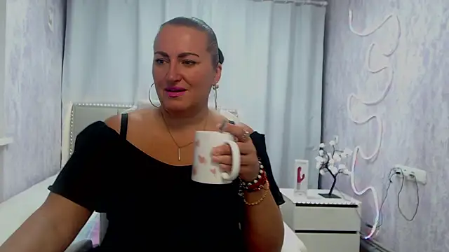 DianaMGGn Live chat-huone