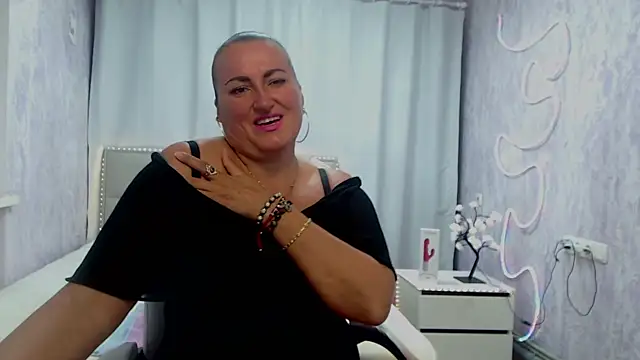 DianaMGG – live chatrum