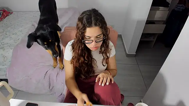 Sala de chat ao vivo de Greciaruiz_