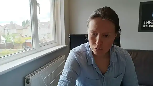 eatmypie69's Live Chat Room