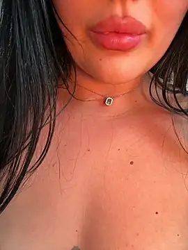 MaraFun Adlı Modelin Canlı Sohbet Odası
