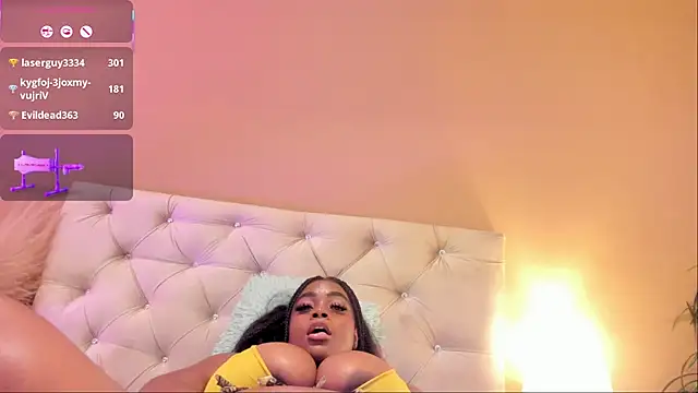 Sala de chat en directo de AdaBenneth