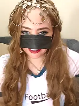 Egyptianmilf2000's Live Chat Room