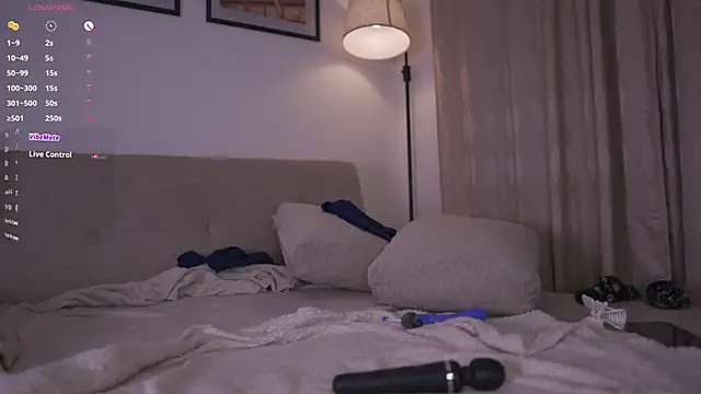 חדר צ'אט בשידור חי של mmycaliope
