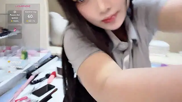 yueyue2003 色情直播秀