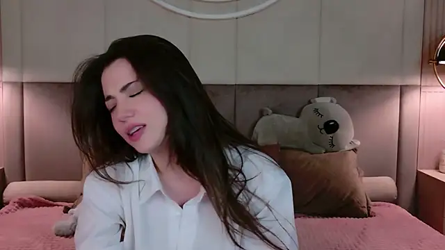 Alice_Deleon Adlı Modelin Canlı Sohbet Odası