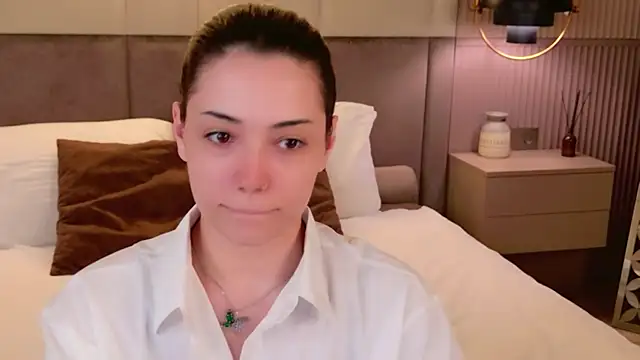 Phòng Chat Trực Tiếp Alice_Deleon