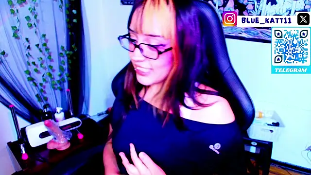blue_katt Live chatroom