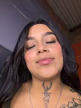 Chat ao vivo de Emily_sharlot