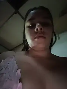 Chat soba uživo modela EmmaSulivan