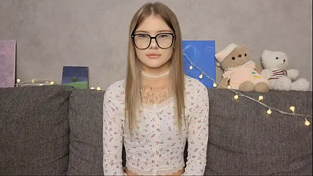 Pokój czatu na żywo – CarolinePepper