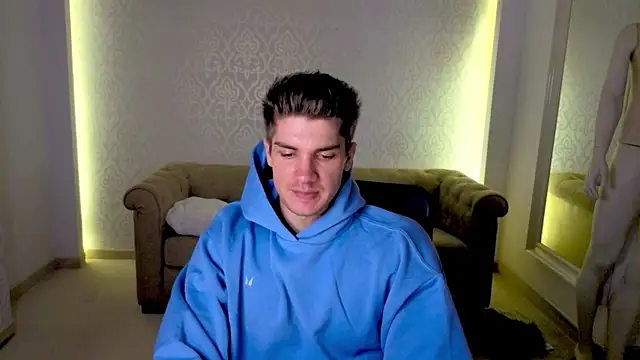 MaxKaiden – live sex-cam-show