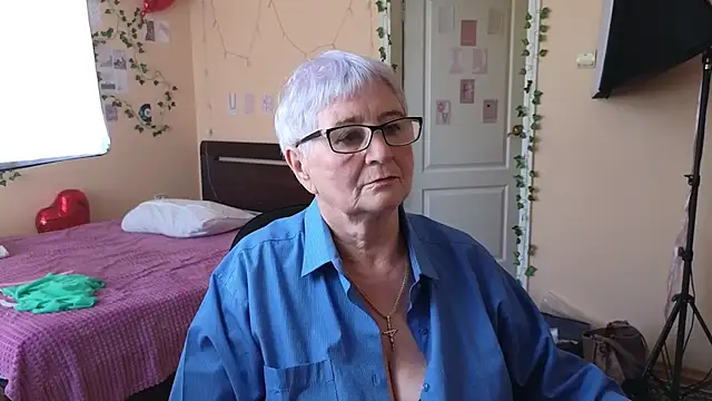 Sandra_Snowflake live-chat rom