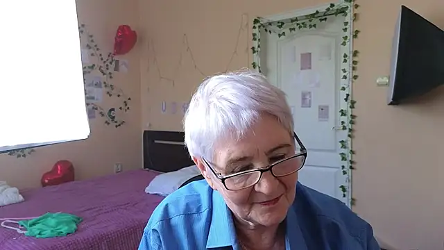 Sandra_Snowflaken Live chat-huone