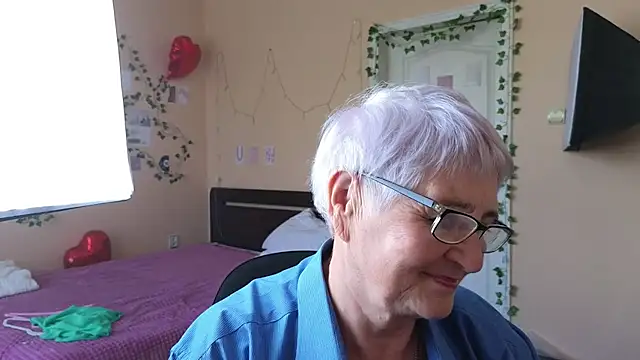 Sandra_Snowflake live-chat rom