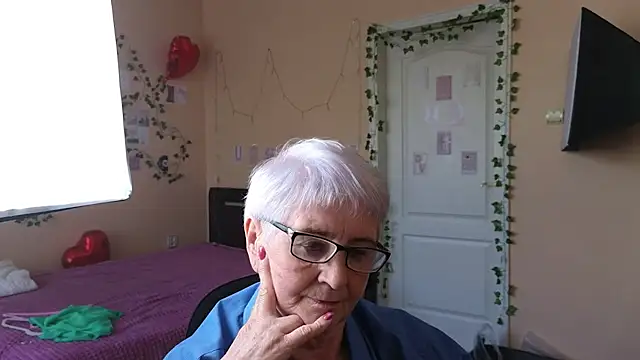 Živá chatovací místnost Sandra_Snowflake