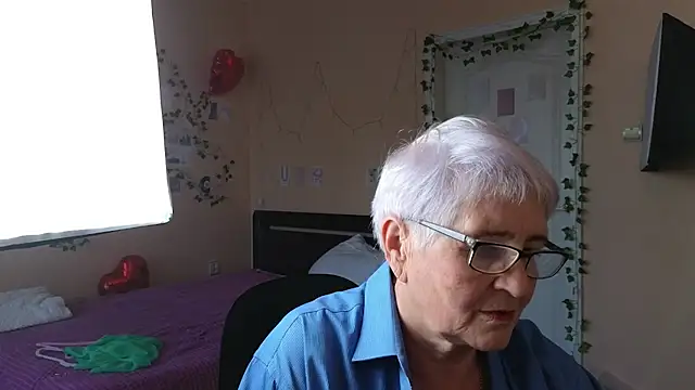 Sandra_Snowflake Adlı Modelin Canlı Sohbet Odası