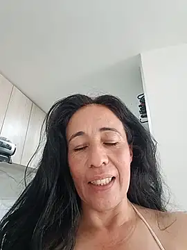 Coeur_de_luxure – live chatrum