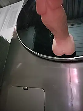 ElaRuil69 现场聊天室
