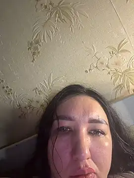 Naughtbaby_2025's Live Chat Room