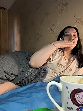 Chat soba uživo modela Naughtbaby_2025