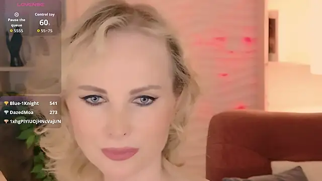 Sandra_Kindのライブセックスカメラショー