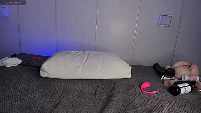 Živá chatovací místnost sasha_riverss