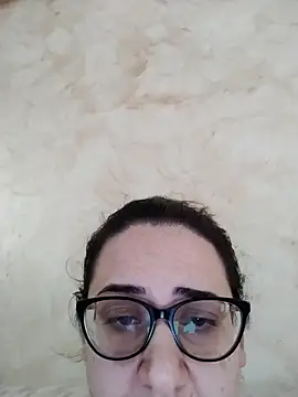 Dolcecurvy's Live Chat Room