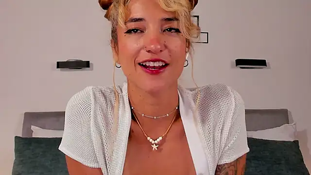 Živá chatovací místnost jennalux_