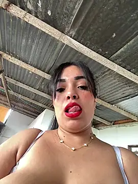 _SARA_69 Adlı Modelin Canlı Sohbet Odası