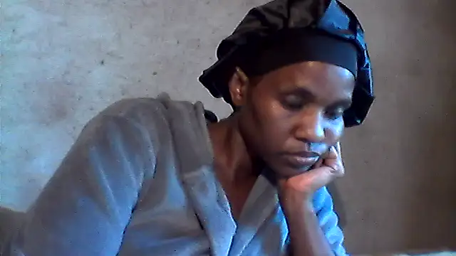 sexybigass31's Live Chat Room