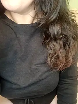 غرفة دردشة kitty_2000 المباشرة