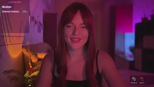 CherryRed_Girl: δωμάτιο απευθείας συνομιλίας