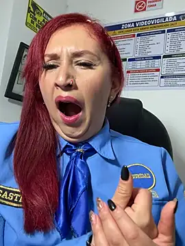 Megan-01- Live chatroom