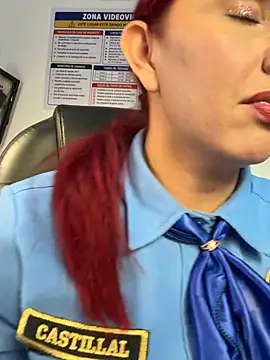 Megan-01- Cameră chat live