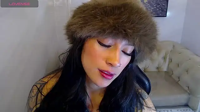 Isabella_Collen_v 现场聊天室