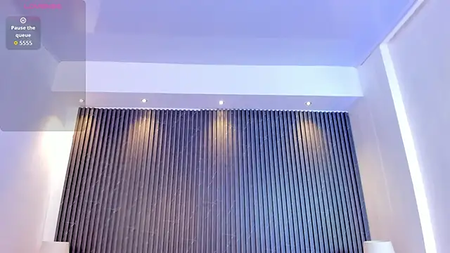 Ivaannaa_'s Live Chat Room