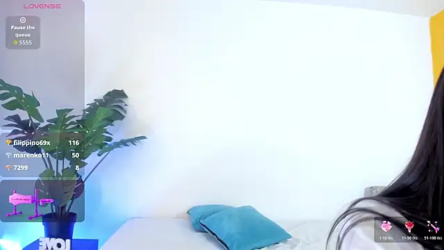 Ivaannaa_'s Live Chat Room